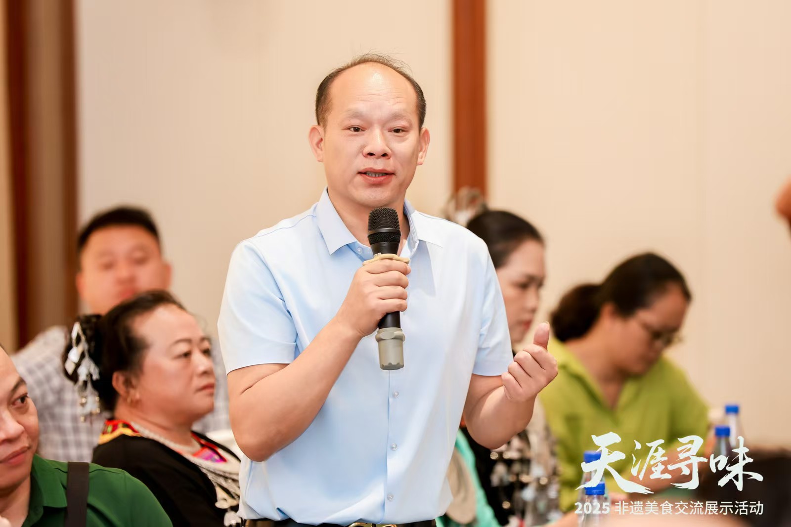 潜江油焖大虾烹饪技艺亮相三亚！共赴“天涯寻味”非遗盛宴  传统滋味绽放江湖新章​ 